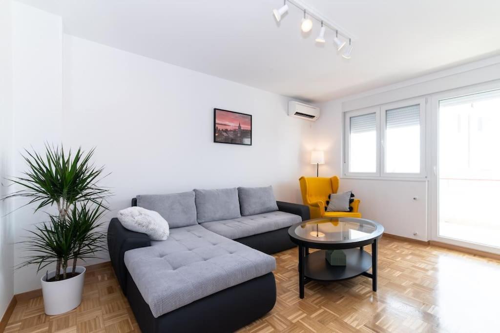 Cozy apartment "Iskra" - 3 bedrooms Zadar Buitenkant foto