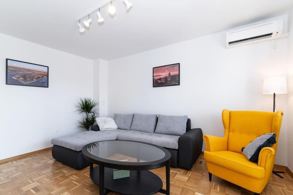 Cozy apartment "Iskra" - 3 bedrooms Zadar Buitenkant foto