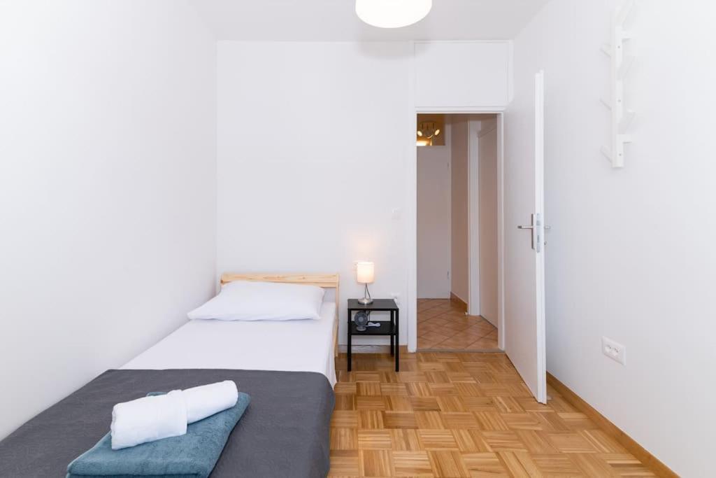 Cozy apartment "Iskra" - 3 bedrooms Zadar Buitenkant foto